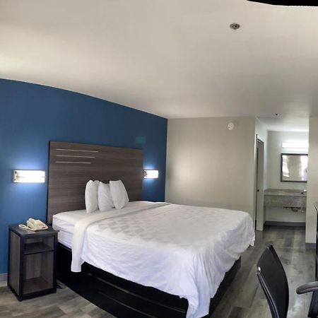 Griffin Inn & Suites Exterior foto